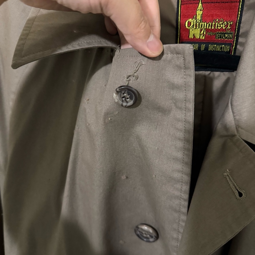 Vintage Climatizer Trench Coat Taupe | Belted | Size 42 Tall | Classic Raincoat - Picture 11 of 14